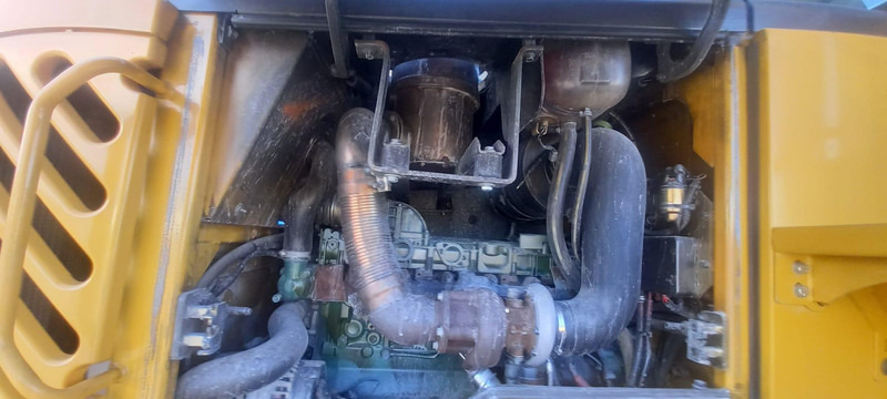 Chargeuse sur pneus Volvo L70E: photos 13