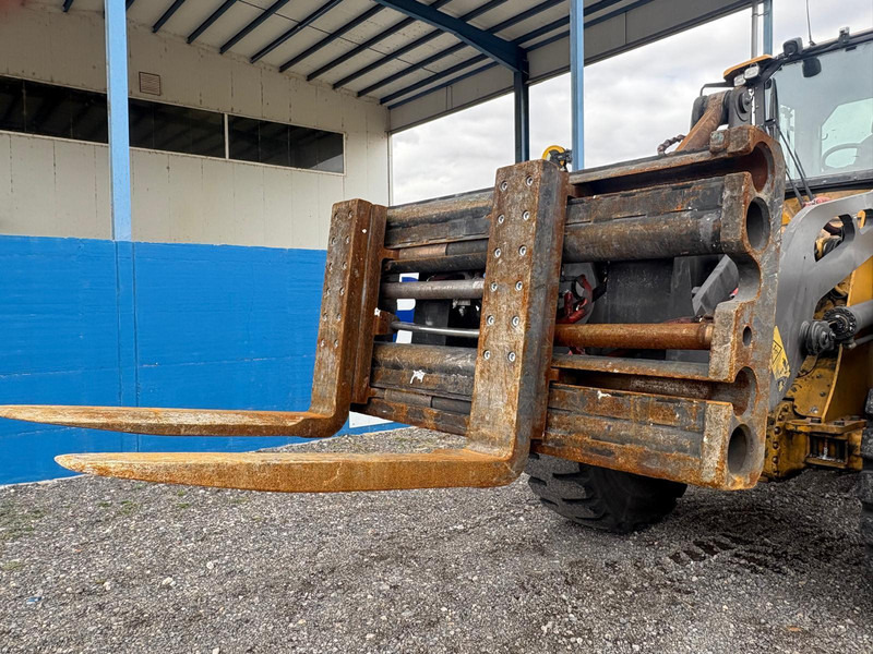 Volvo L70H - Chargeuse sur pneus: photos 5 Volvo L70H - Chargeuse sur pneus: photos 5