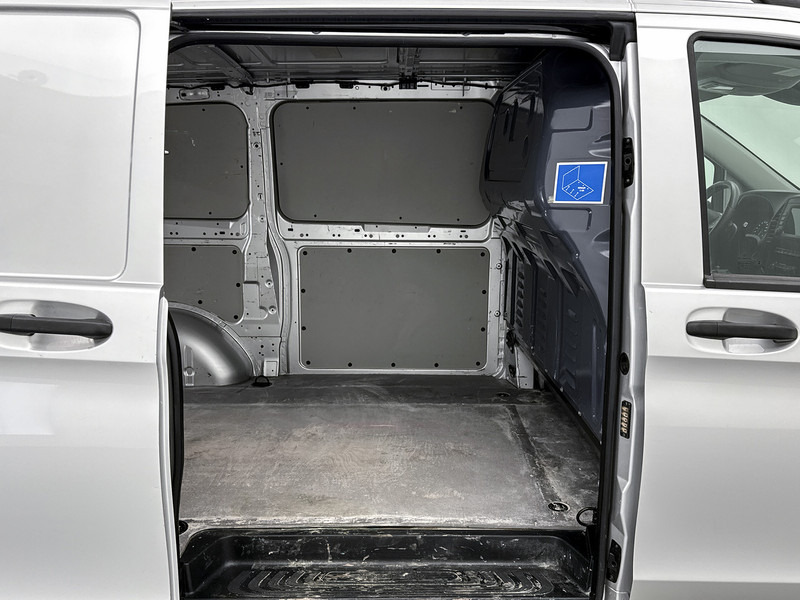 Fourgonnette Mercedes-Benz Vito 114 CDI Lang Automaat Navigatie Trekhaak Sidebars Stoelverwarming Cruise control: photos 19 Fourgonnette Mercedes-Benz Vito 114 CDI Lang Automaat Navigatie Trekhaak Sidebars Stoelverwarming Cruise control: photos 19