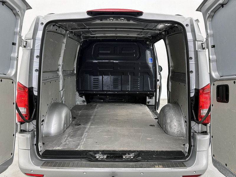 Fourgonnette Mercedes-Benz Vito 114 CDI Lang Automaat Navigatie Trekhaak Sidebars Stoelverwarming Cruise control: photos 20 Fourgonnette Mercedes-Benz Vito 114 CDI Lang Automaat Navigatie Trekhaak Sidebars Stoelverwarming Cruise control: photos 20