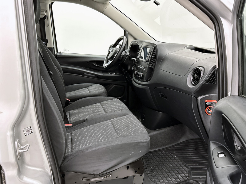 Fourgonnette Mercedes-Benz Vito 114 CDI Lang Automaat Navigatie Trekhaak Sidebars Stoelverwarming Cruise control: photos 18 Fourgonnette Mercedes-Benz Vito 114 CDI Lang Automaat Navigatie Trekhaak Sidebars Stoelverwarming Cruise control: photos 18