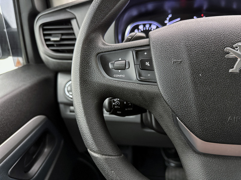 Fourgonnette, Utilitaire double cabine Peugeot Expert 231L 2.0 DC BlueHDI 180 Dubbele Cabine Headup display 2x schuifdeur Trekhaak Navigatie Achteruitrijcamera: photos 19