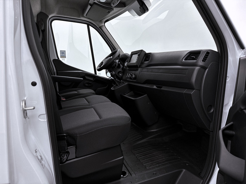 Photo d'intérieur 3: Fourgonnette Renault Master T35 2.3 dCi 135 L2H2 Navigatie Achteruitrijcamera Cruise Control Bluetooth