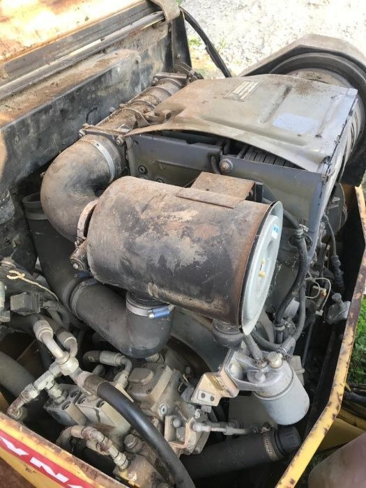 Dynapac CC 122 DEUTZ Vand complet sau PIESE - Compacteur: photos 2 Dynapac CC 122 DEUTZ Vand complet sau PIESE - Compacteur: photos 2