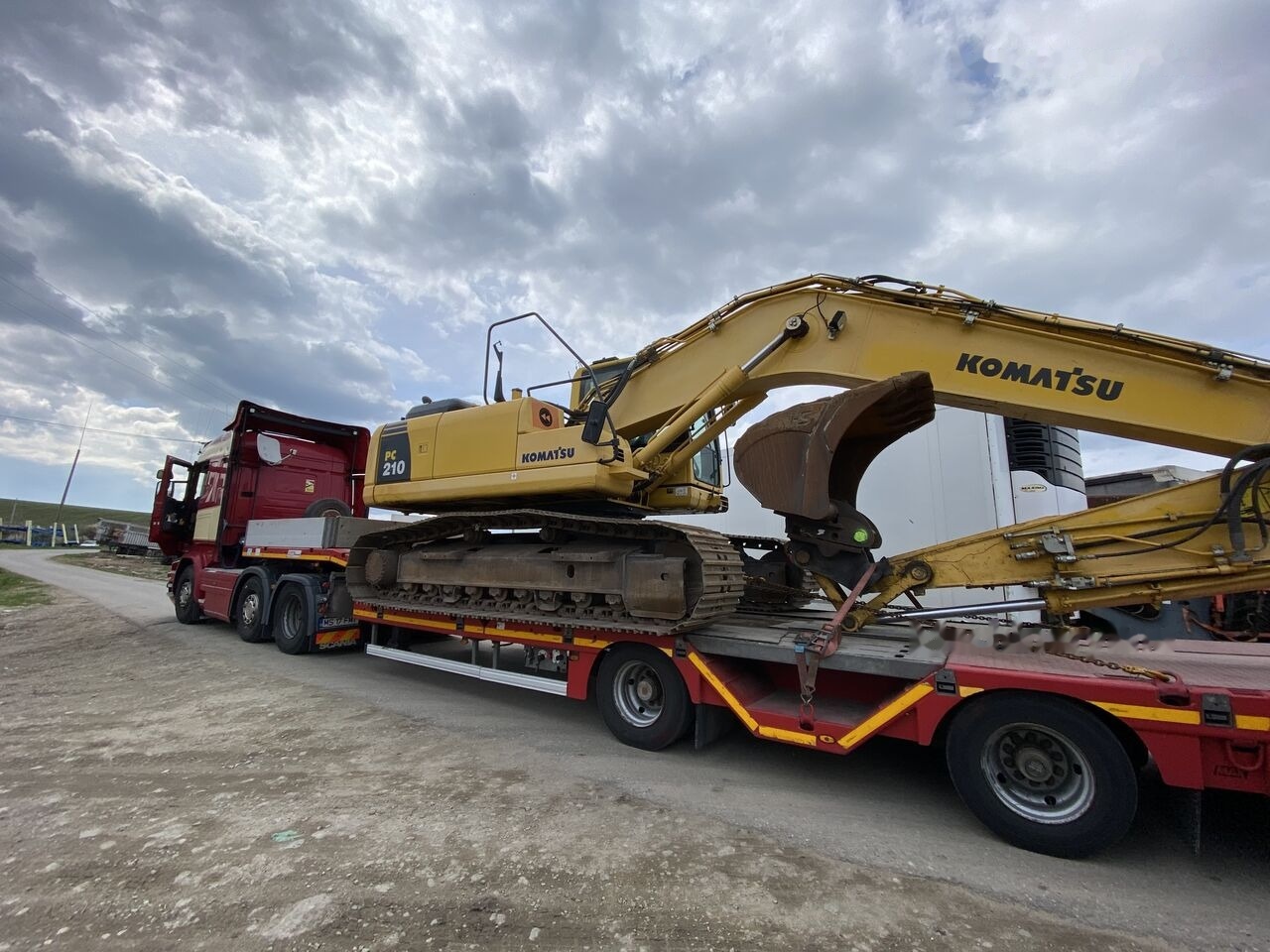 Komatsu PC210 -8 Excavator pe Senile - PIESE DIN DEZMEMBRARI - Transmission pour Pelle: photos 4 Komatsu PC210 -8 Excavator pe Senile - PIESE DIN DEZMEMBRARI - Transmission pour Pelle: photos 4