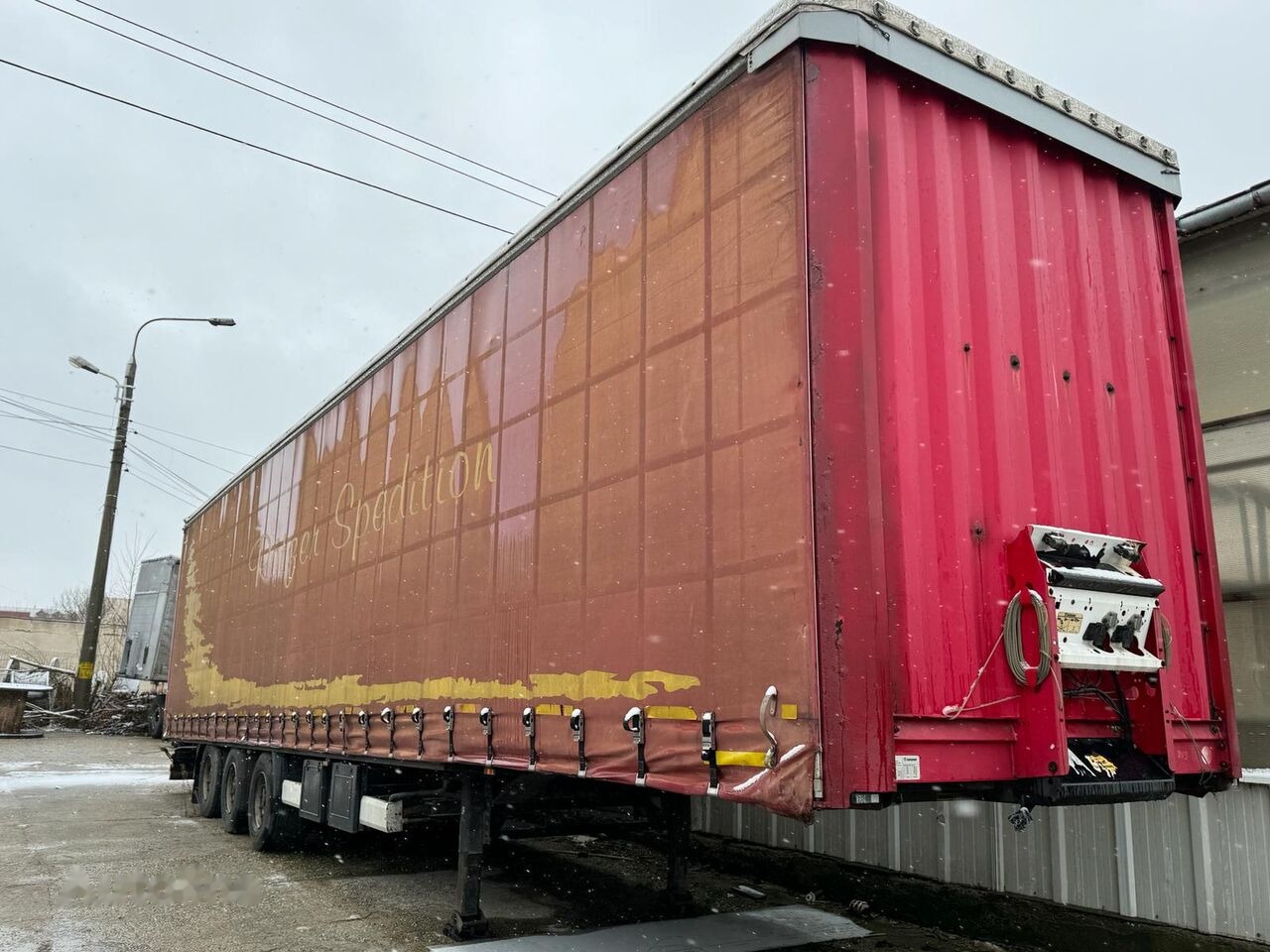 Krone BPW ECO PLUS MEGA - Hidraulic Upper Cover Lift - Semi-remorque rideaux coulissants: photos 3 Krone BPW ECO PLUS MEGA - Hidraulic Upper Cover Lift - Semi-remorque rideaux coulissants: photos 3