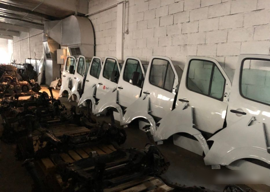 Scania IVECO Man Mercedes DAF Renault - Portière et pièces pour Camion: photos 3 Scania IVECO Man Mercedes DAF Renault - Portière et pièces pour Camion: photos 3