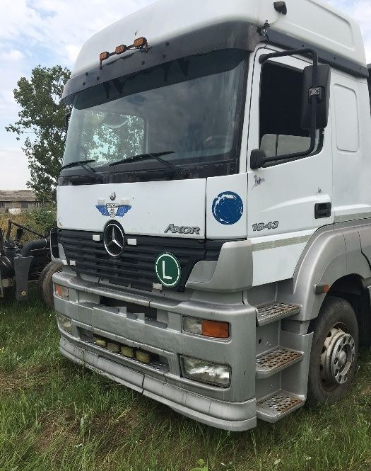 Mercedes-Benz AXOR Dezmembrez - Tracteur routier: photos 1 Mercedes-Benz AXOR Dezmembrez - Tracteur routier: photos 1