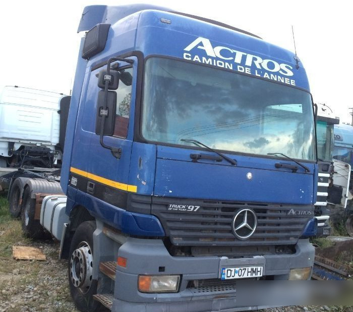 Mercedes-Benz Actros MP1, MP2, MP3 PARC - Tracteur routier: photos 1 Mercedes-Benz Actros MP1, MP2, MP3 PARC - Tracteur routier: photos 1
