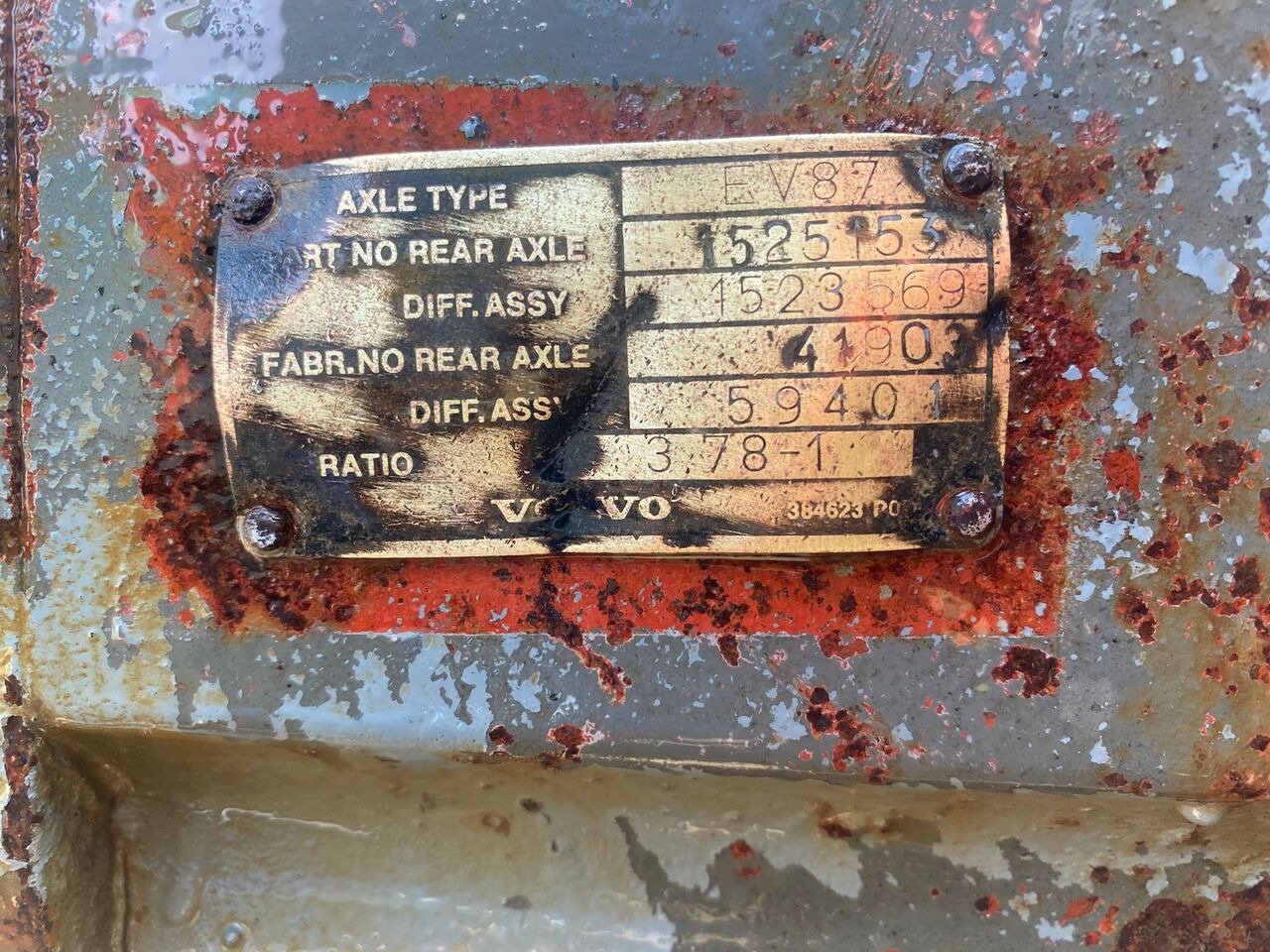 Volvo Grup , axe spate 8x4 / 6x4 Raport 3.78 EV87 - Différentiel pour Camion: photos 2 Volvo Grup , axe spate 8x4 / 6x4 Raport 3.78 EV87 - Différentiel pour Camion: photos 2