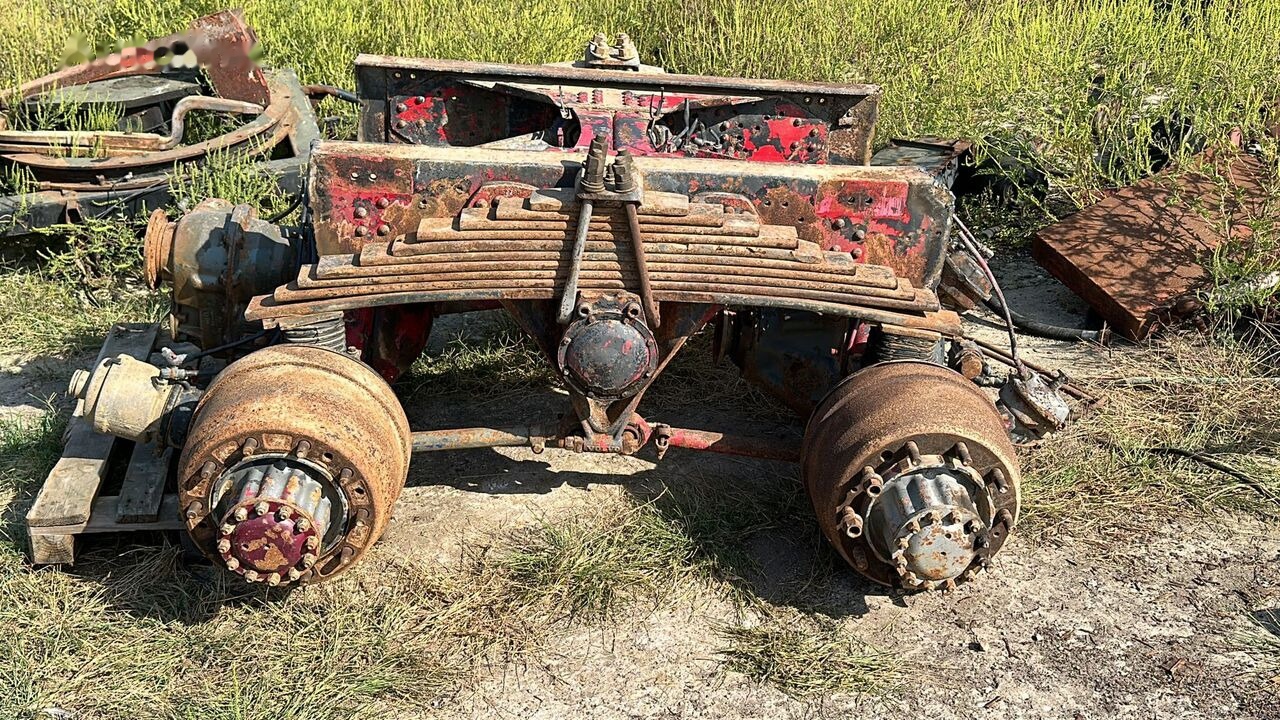 Volvo Grup , axe spate 8x4 / 6x4 Raport 3.78 EV87 - Différentiel pour Camion: photos 1 Volvo Grup , axe spate 8x4 / 6x4 Raport 3.78 EV87 - Différentiel pour Camion: photos 1