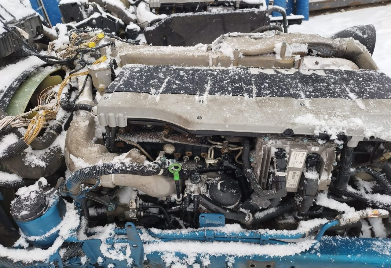 MAN D2676LF52 truck - Moteur pour Camion: photos 2 MAN D2676LF52 truck - Moteur pour Camion: photos 2