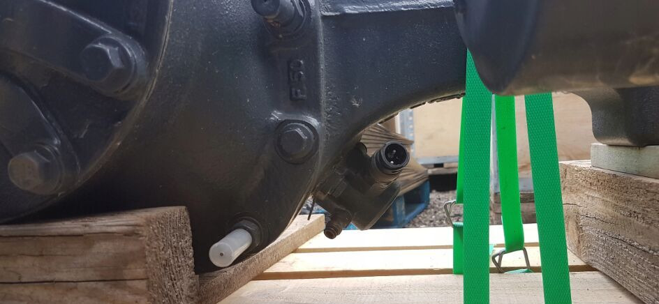 Renault 21008860 Renault MIDLUM truck - Essieu et pièces pour Camion: photos 3 Renault 21008860 Renault MIDLUM truck - Essieu et pièces pour Camion: photos 3