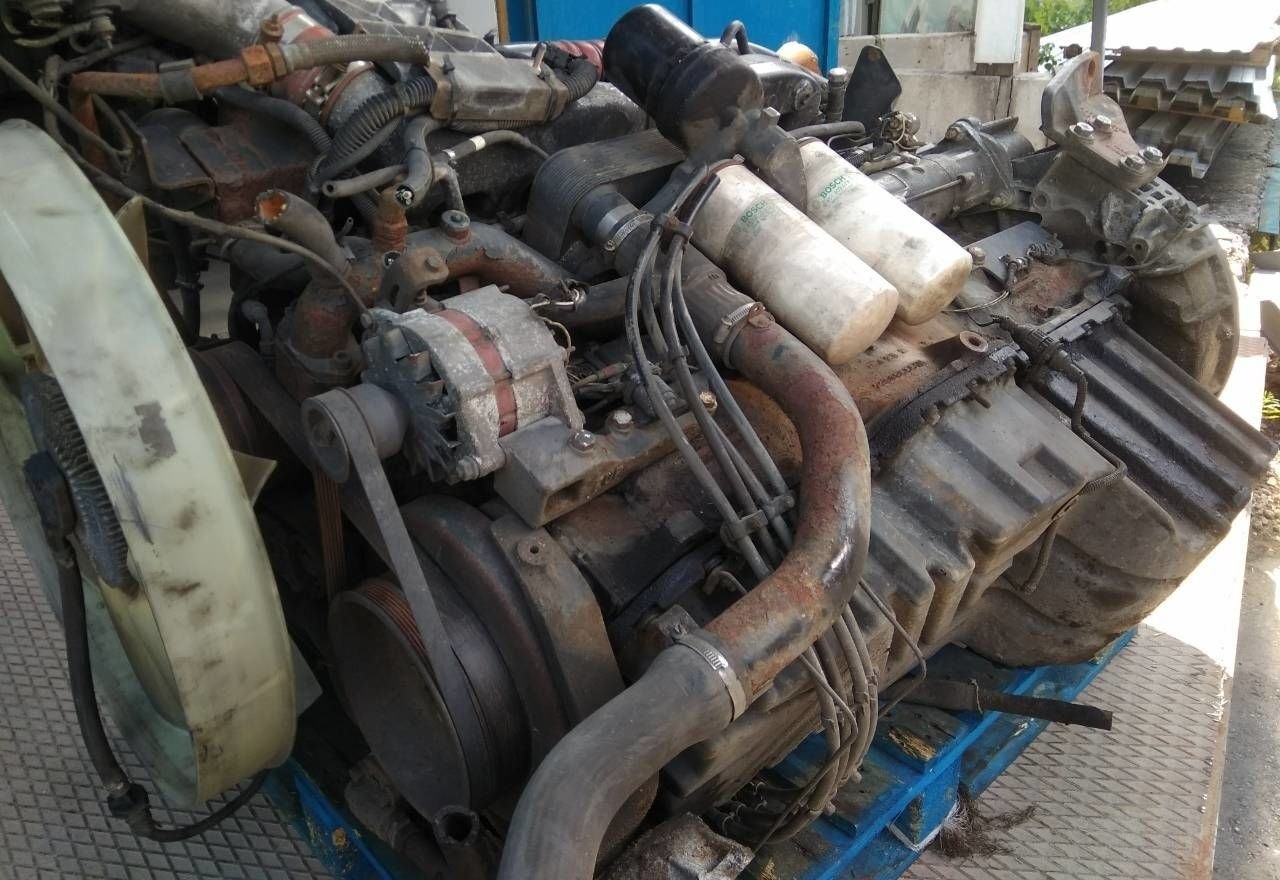 Renault Magnum E-TECH Renault MAGNUM - Moteur pour Camion: photos 2 Renault Magnum E-TECH Renault MAGNUM - Moteur pour Camion: photos 2