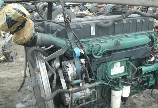 Volvo D12D 420 Volvo FH 12 - Moteur pour Camion: photos 3 Volvo D12D 420 Volvo FH 12 - Moteur pour Camion: photos 3