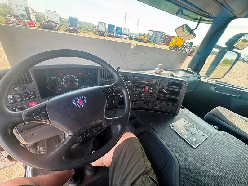 Camion citerne Scania P380 P380 8x2*6 .ADR/FL . 24200 L Tank - Air / Air suspension.: photos 19 Camion citerne Scania P380 P380 8x2*6 .ADR/FL . 24200 L Tank - Air / Air suspension.: photos 19