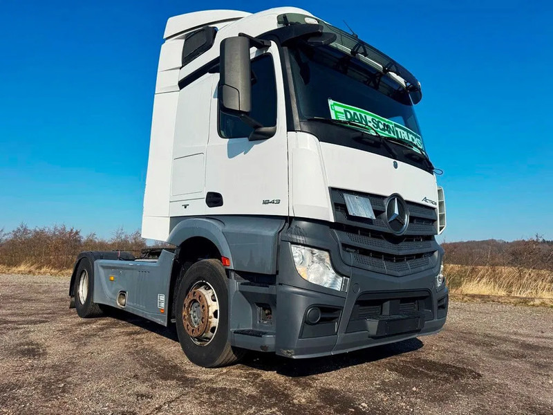 Mercedes-Benz Actros 1843 Euro 6. - Tracteur routier: photos 2 Mercedes-Benz Actros 1843 Euro 6. - Tracteur routier: photos 2