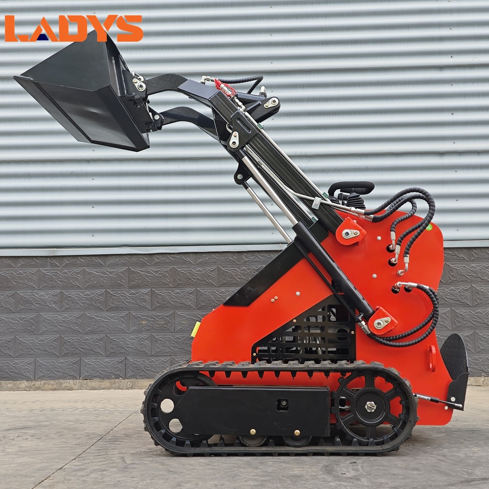 LADYS LA380 Mini Skid Steer CE Certification Kubota Engine(Factory Outlet) Mini Skid steer Loader For Sale - Mini chargeuse: photos 5 LADYS LA380 Mini Skid Steer CE Certification Kubota Engine(Factory Outlet) Mini Skid steer Loader For Sale - Mini chargeuse: photos 5