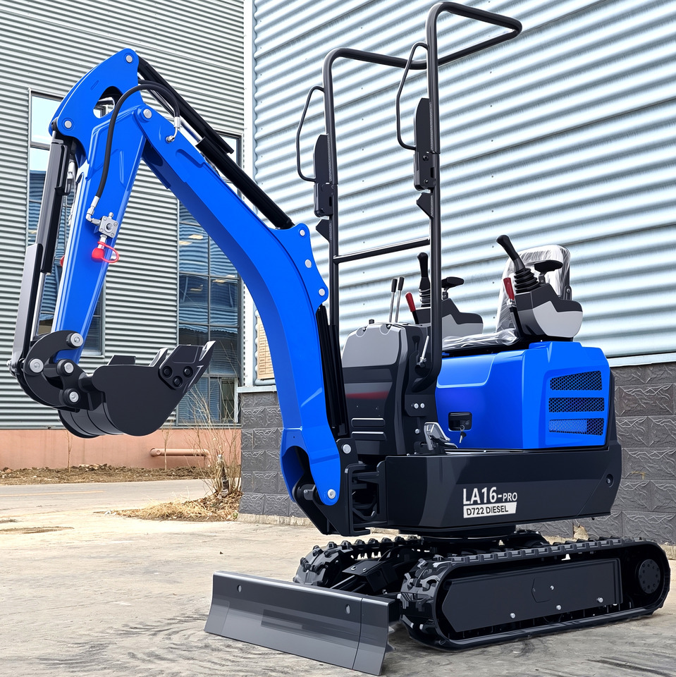 LEZUM LA16Pro Mini Excavator CE Certification Kubota Engine(Factory Outlet) Mini Pelle Minibagger Minikoparka Miniexcavadora - Mini pelle: photos 3 LEZUM LA16Pro Mini Excavator CE Certification Kubota Engine(Factory Outlet) Mini Pelle Minibagger Minikoparka Miniexcavadora - Mini pelle: photos 3