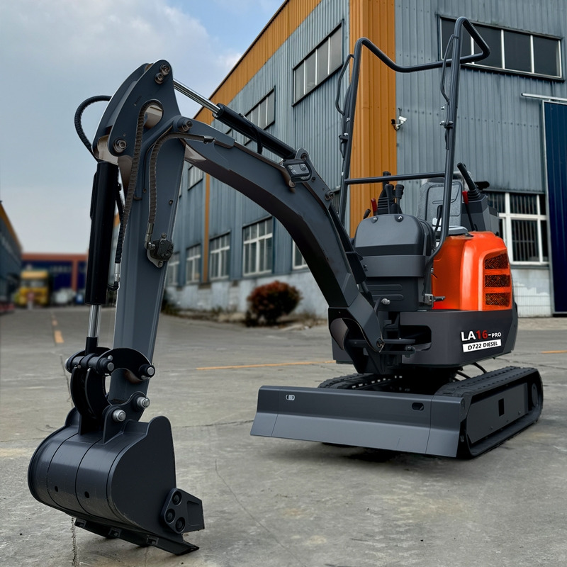 LEZUM LA16Pro Mini Excavator CE Certification Kubota Engine(Factory Outlet) Mini Pelle Minibagger Minikoparka Miniexcavadora - Mini pelle: photos 1 LEZUM LA16Pro Mini Excavator CE Certification Kubota Engine(Factory Outlet) Mini Pelle Minibagger Minikoparka Miniexcavadora - Mini pelle: photos 1