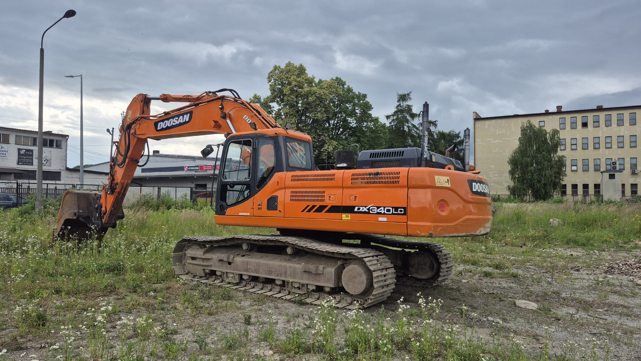 DOOSAN DX340 LC-3 - Pelle sur chenille: photos 5 DOOSAN DX340 LC-3 - Pelle sur chenille: photos 5