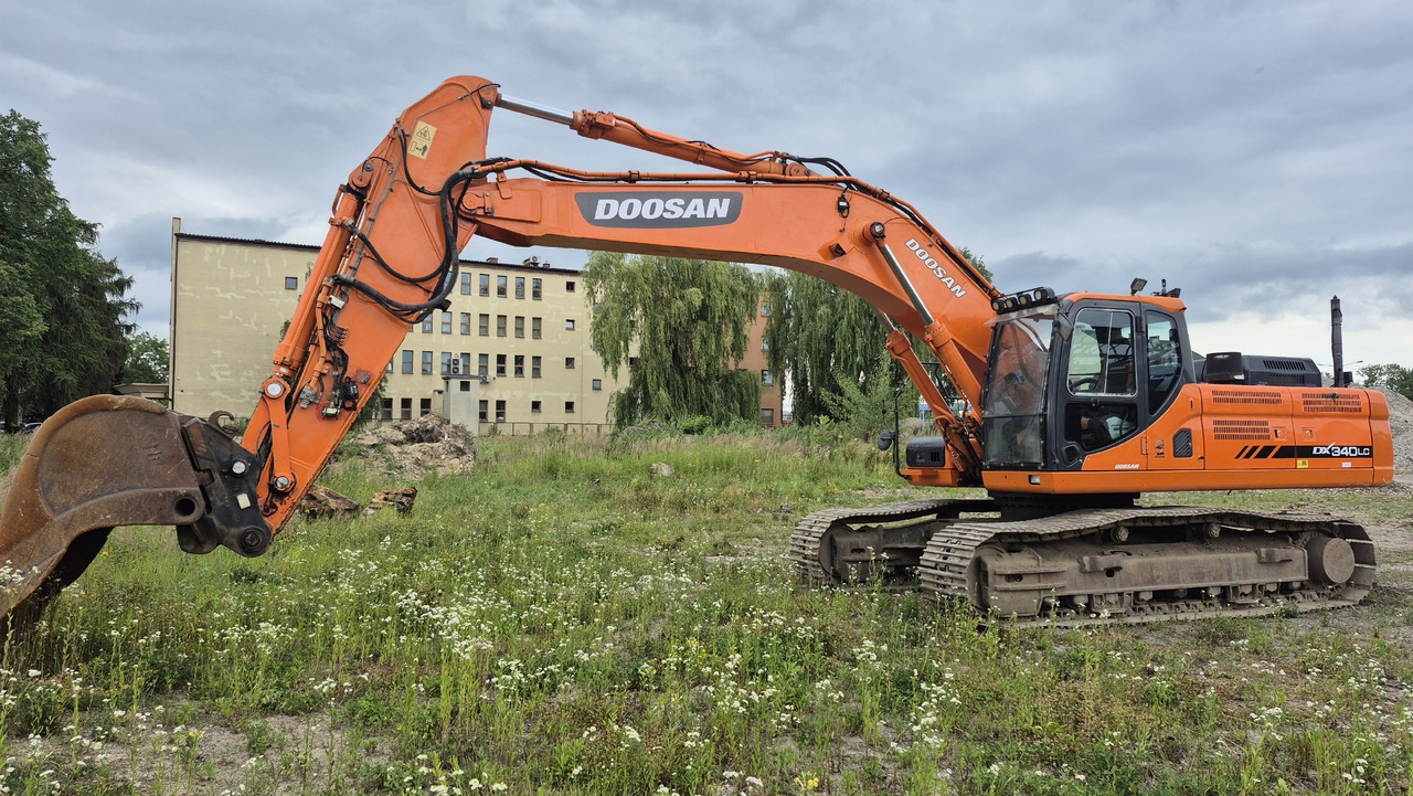 DOOSAN DX340 LC-3 - Pelle sur chenille: photos 2 DOOSAN DX340 LC-3 - Pelle sur chenille: photos 2