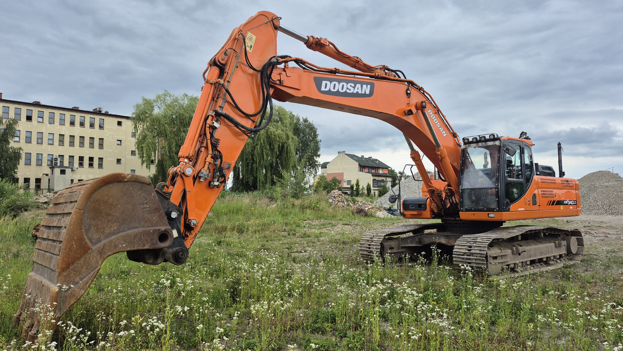 DOOSAN DX340 LC-3 - Pelle sur chenille: photos 1 DOOSAN DX340 LC-3 - Pelle sur chenille: photos 1