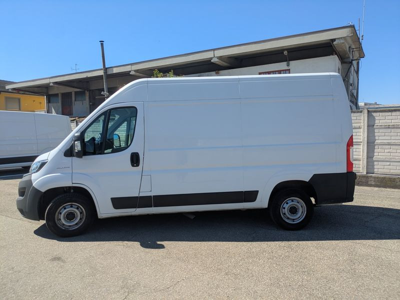 Furgone FIAT Ducato - 2021 furgone alto corto (L3H3) - Fourgon utilitaire: photos 3 Furgone FIAT Ducato - 2021 furgone alto corto (L3H3) - Fourgon utilitaire: photos 3