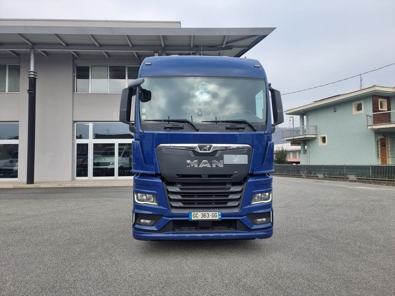 Trattore stradale MAN BLU MAN TGX 18.470 - Tracteur routier: photos 4 Trattore stradale MAN BLU MAN TGX 18.470 - Tracteur routier: photos 4
