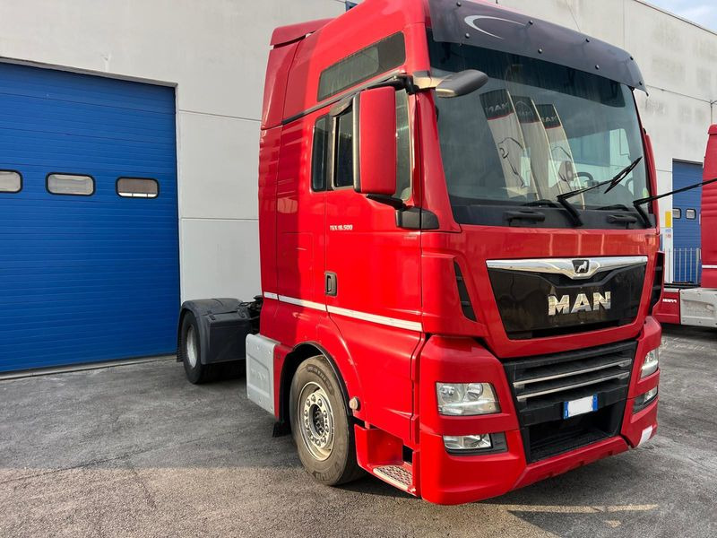 Trattore stradale MAN TGX TGX 18.500 - Tracteur routier: photos 2 Trattore stradale MAN TGX TGX 18.500 - Tracteur routier: photos 2