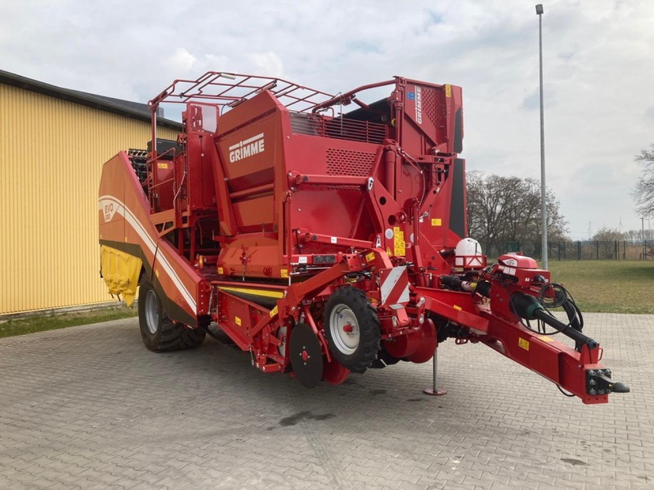 Grimme EVO 280 NEU - Arracheuse de pommes de terre: photos 3 Grimme EVO 280 NEU - Arracheuse de pommes de terre: photos 3