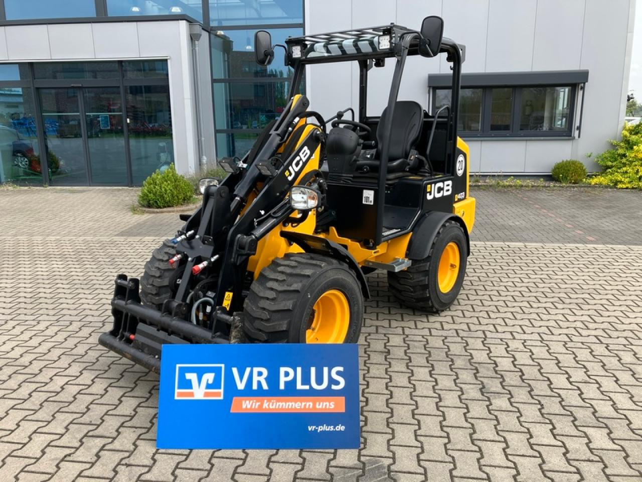 JCB 403 AGRI SMART POWER EURO-AUFNAHME - Chargeuse sur pneus: photos 1 JCB 403 AGRI SMART POWER EURO-AUFNAHME - Chargeuse sur pneus: photos 1