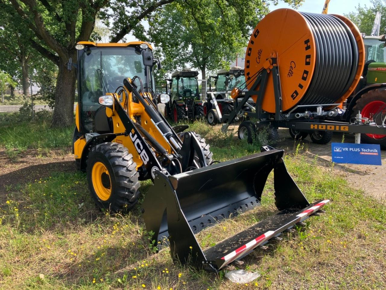 JCB 406 AGRI - Chargeuse sur pneus: photos 5 JCB 406 AGRI - Chargeuse sur pneus: photos 5