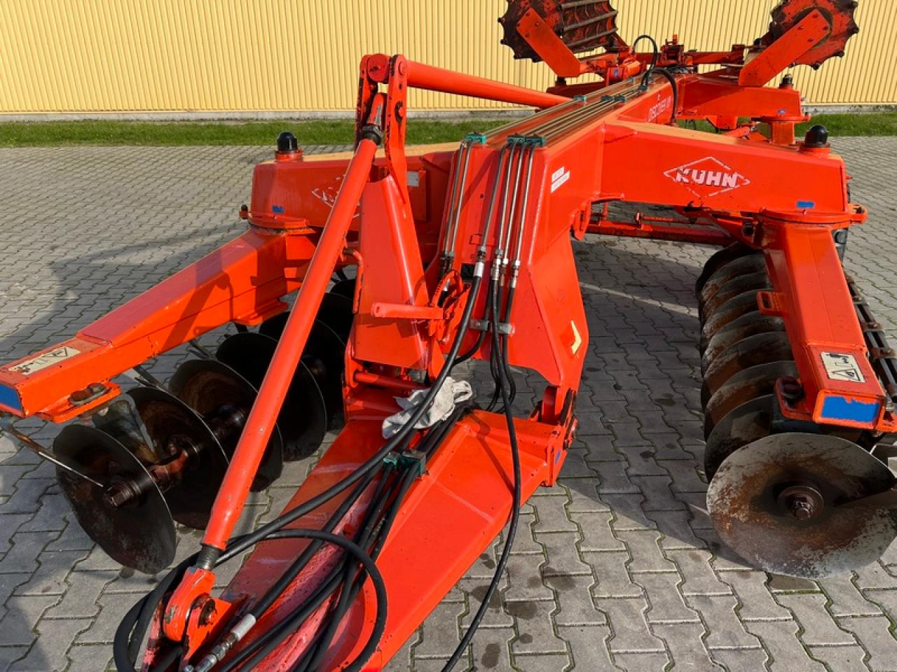 Kuhn XM 36/660 - Cover crop: photos 5 Kuhn XM 36/660 - Cover crop: photos 5