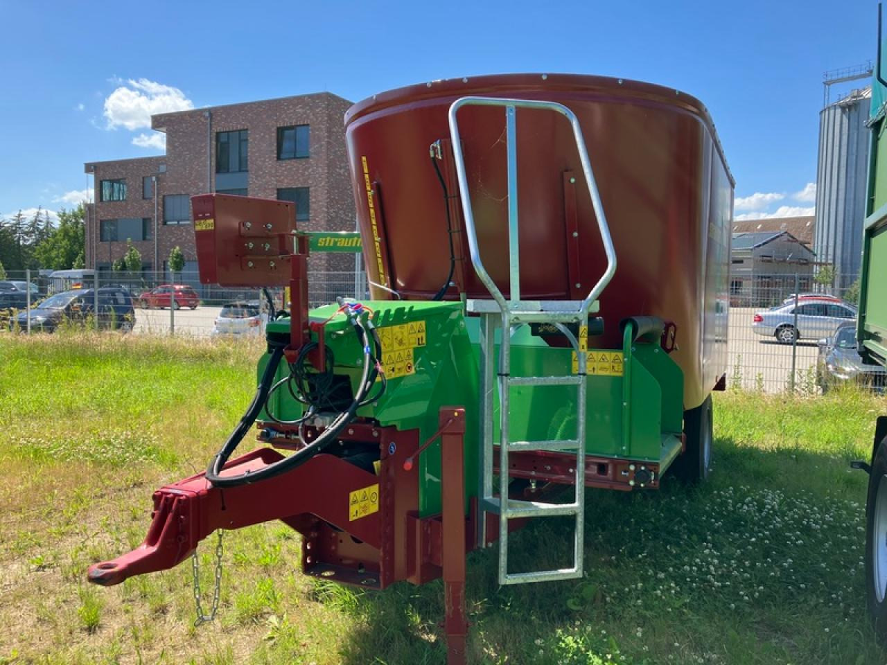 Strautmann VERTIMIX 2401DAKTION - Mélangeuse: photos 2 Strautmann VERTIMIX 2401DAKTION - Mélangeuse: photos 2