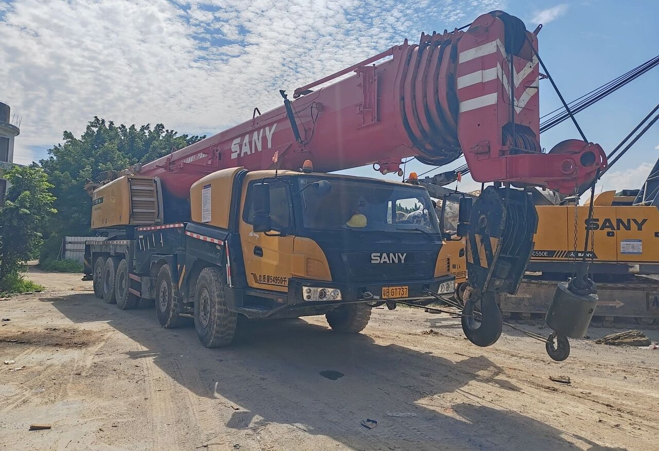 Sany - Grue mobile: photos 1 Sany - Grue mobile: photos 1
