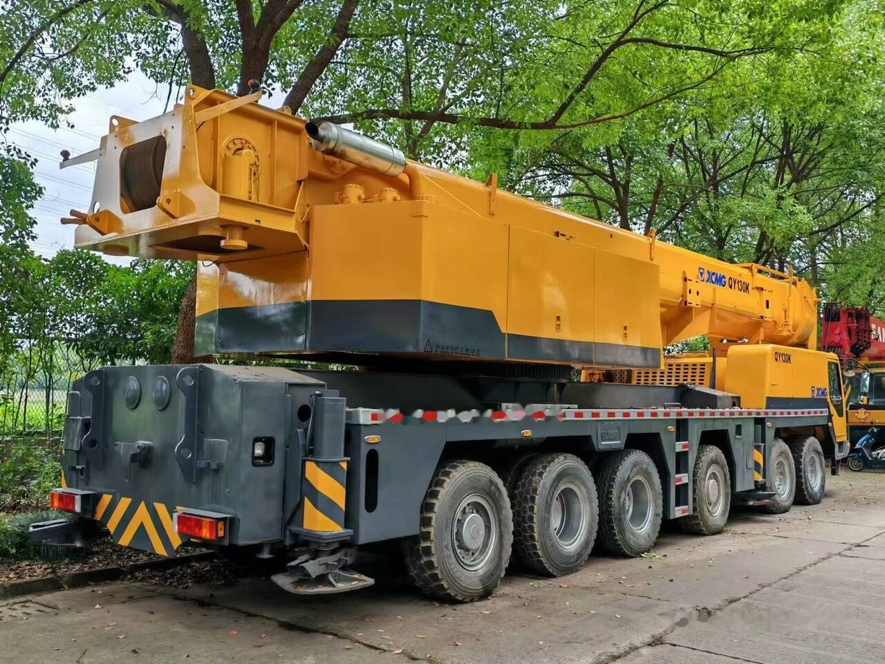 XCMG QY130K QY100K QY100K-II - Grue mobile: photos 4 XCMG QY130K QY100K QY100K-II - Grue mobile: photos 4