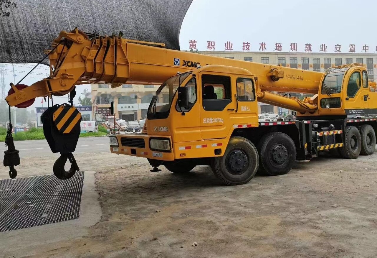 XCMG QY50B QY50K QY70K QY100K QY130K truck crane - Grue mobile: photos 1 XCMG QY50B QY50K QY70K QY100K QY130K truck crane - Grue mobile: photos 1