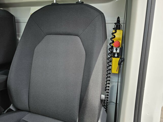 MAN TGE 3.140 Dreiseitenkipper Facelift sofort! - Camion: photos 4 MAN TGE 3.140 Dreiseitenkipper Facelift sofort! - Camion: photos 4