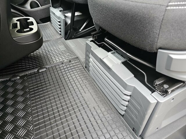 FIAT Ducato 120 L2H1 Premium Kabine + Visibility... - Fourgonnette: photos 5 FIAT Ducato 120 L2H1 Premium Kabine + Visibility... - Fourgonnette: photos 5