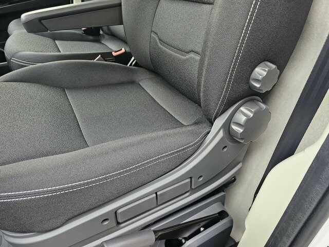 FIAT Ducato 35 140 Serie10-9.2 L2H1 Premium Kabine... - Fourgon utilitaire: photos 3 FIAT Ducato 35 140 Serie10-9.2 L2H1 Premium Kabine... - Fourgon utilitaire: photos 3