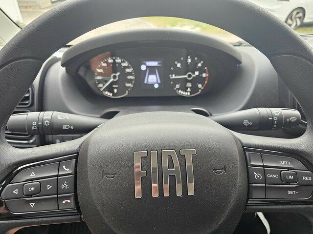 FIAT Ducato 35 140 Serie10-9.2 Modell 25 L2H1 sofort... - Fourgon utilitaire: photos 4 FIAT Ducato 35 140 Serie10-9.2 Modell 25 L2H1 sofort... - Fourgon utilitaire: photos 4