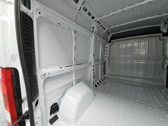 Fourgon utilitaire neuf FIAT Ducato 35 MAXI 180 Serie10-9.2 Modell 2025 L2H2: photos 21