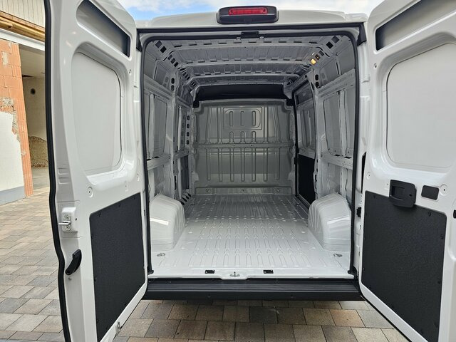 Fourgon utilitaire neuf FIAT Ducato 35 MAXI 180 Serie10-9.2 Modell 2025 L2H2: photos 18