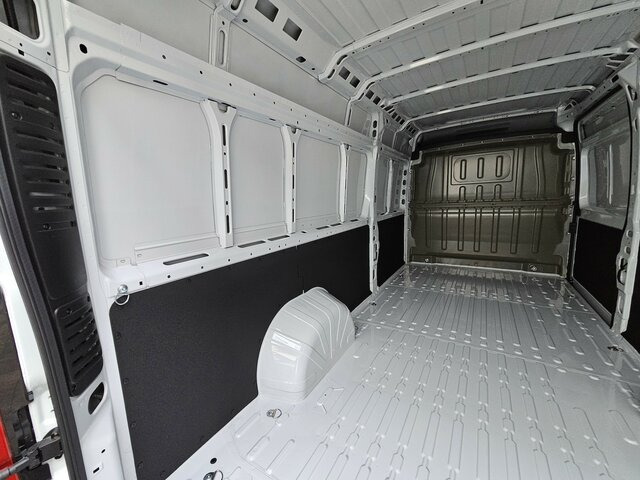 Fourgon utilitaire FIAT Ducato 35 MAXI L5H2 L4H2 180 15m³ Safety Kamera...: photos 27 Fourgon utilitaire FIAT Ducato 35 MAXI L5H2 L4H2 180 15m³ Safety Kamera...: photos 27
