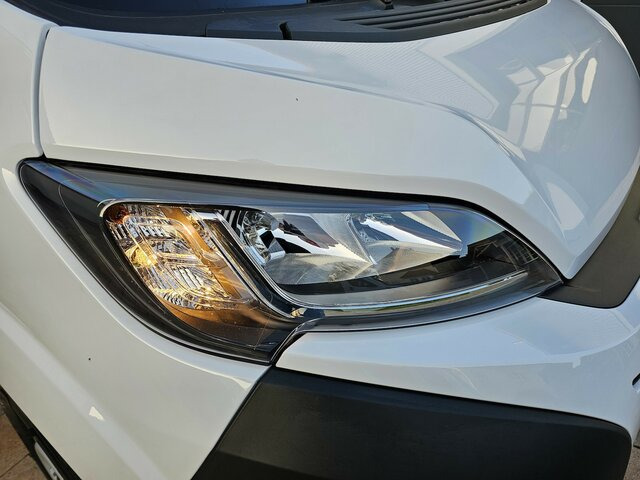 Fourgon utilitaire FIAT Ducato 35 MAXI L5H2 L4H2 180 15m³ Safety Kamera...: photos 35 Fourgon utilitaire FIAT Ducato 35 MAXI L5H2 L4H2 180 15m³ Safety Kamera...: photos 35