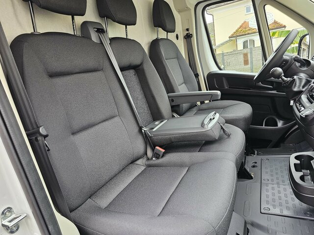 Fourgonnette FIAT Ducato Serie10-9.2 Modell 2025 L2H2 Kamera...: photos 18 Fourgonnette FIAT Ducato Serie10-9.2 Modell 2025 L2H2 Kamera...: photos 18