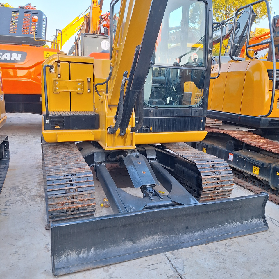 CAT 305.5E2 Excavator - Pelle sur chenille: photos 5 CAT 305.5E2 Excavator - Pelle sur chenille: photos 5