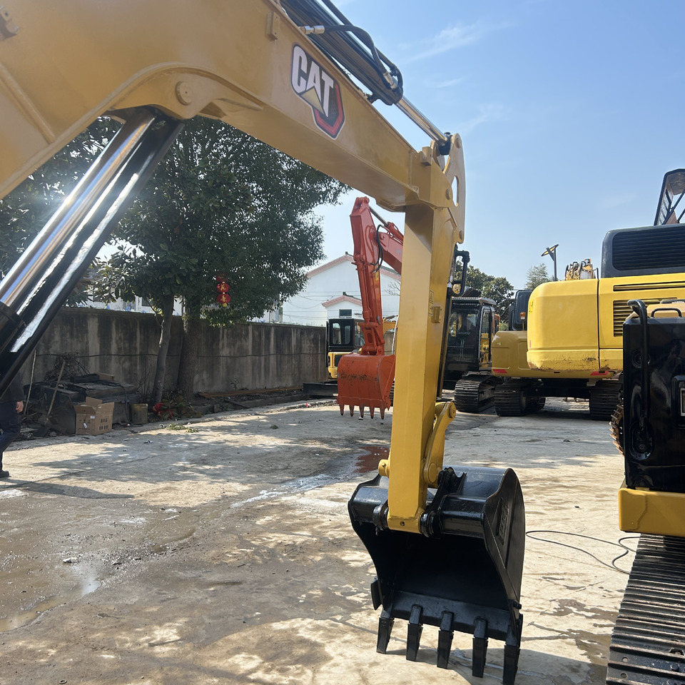 Pelle sur chenille CAT 305.5E2 Excavator: photos 6 Pelle sur chenille CAT 305.5E2 Excavator: photos 6