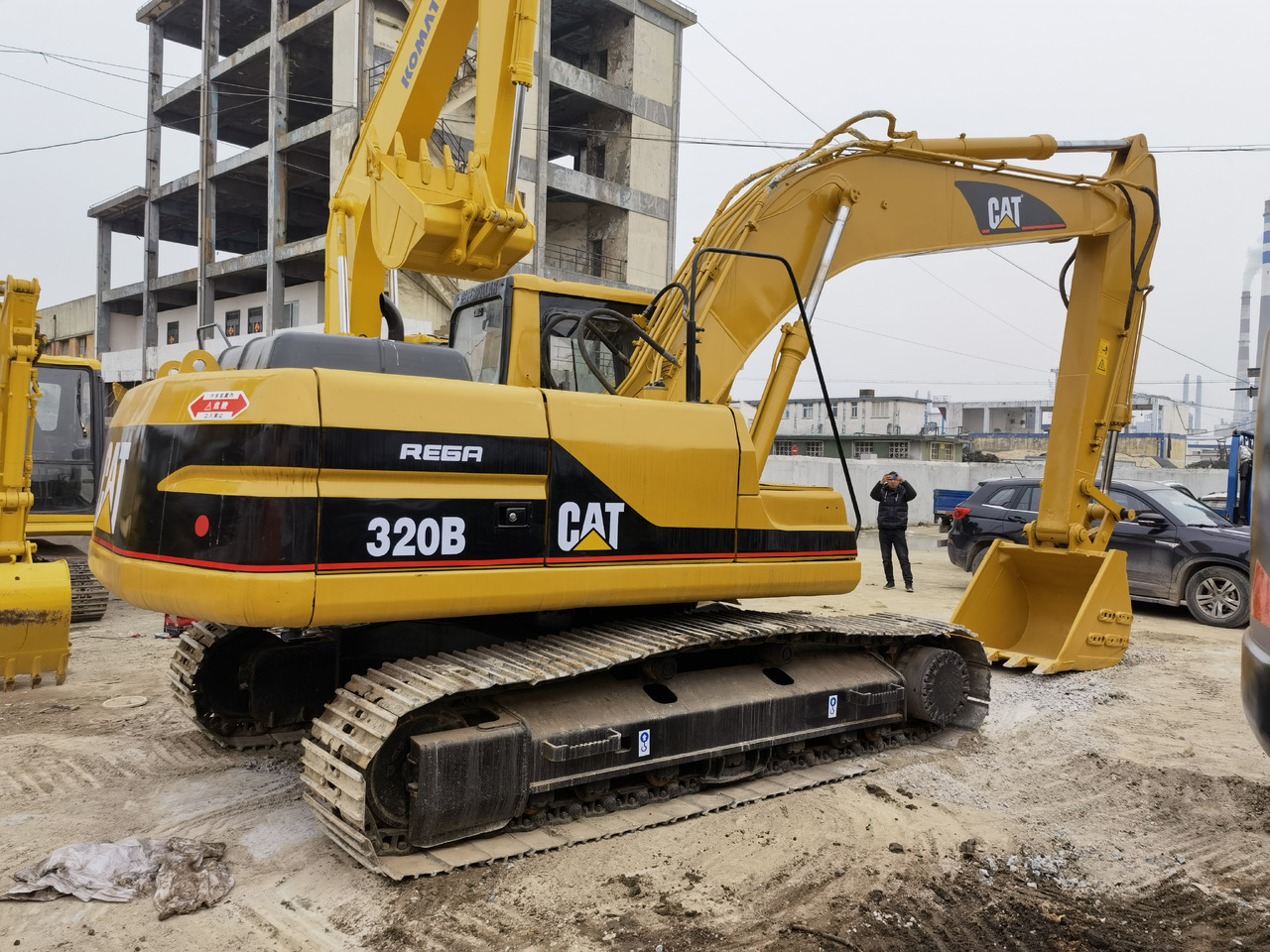 CAT 320B Excavator - Pelle sur chenille: photos 4 CAT 320B Excavator - Pelle sur chenille: photos 4